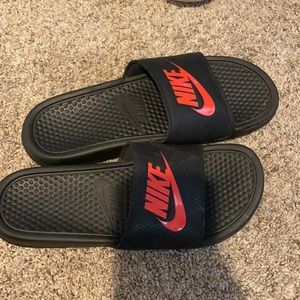 Nike slides